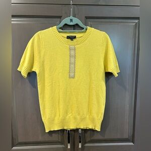 Tricot Chic Short Sleeve Sweater in Yellow, Size 6 (Small)